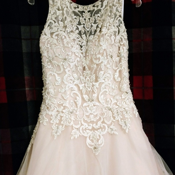 Alure wedding dress - Champagne color - Picture 1 of 8